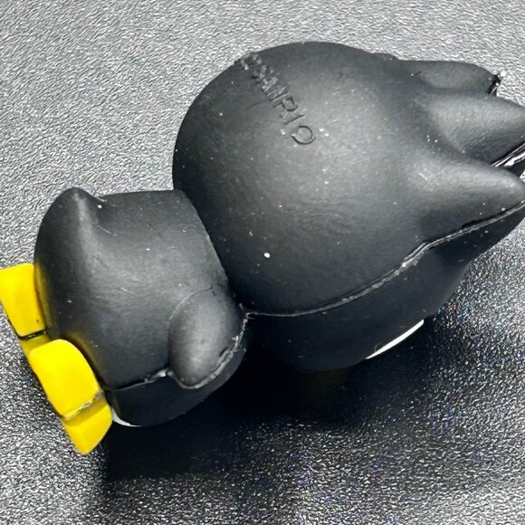 Sanrio Badtz Maru Mini Action Figure 1" Toy - Picture 10 of 13